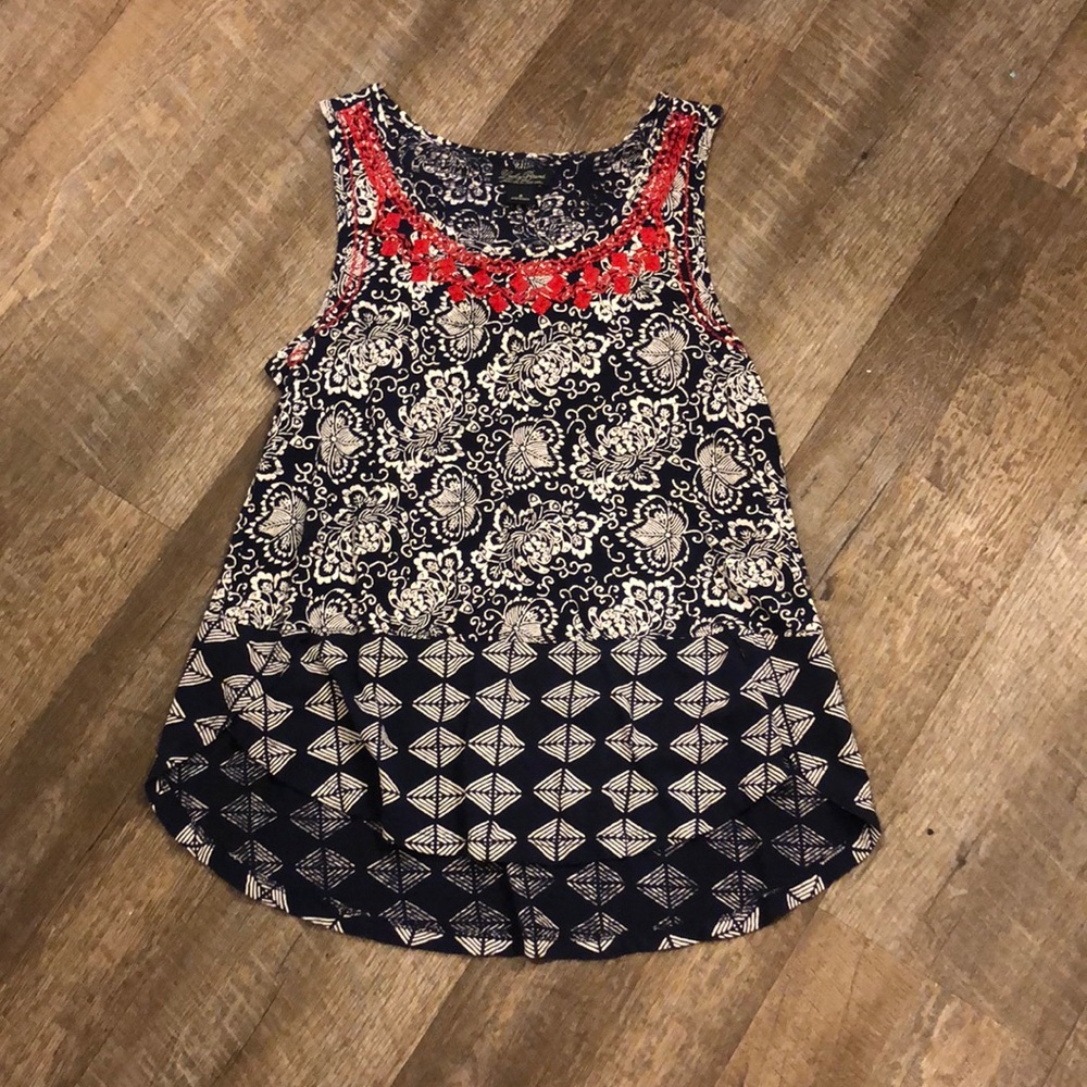 Lucky Brand - small